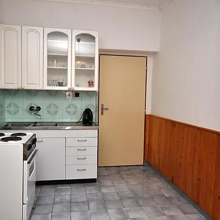 Holiday In Tetin 1297