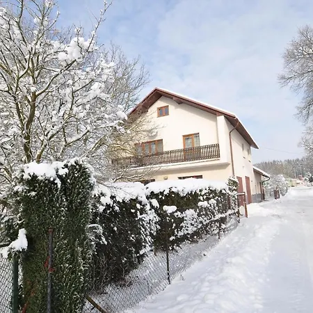 Сasa de vacaciones Holiday In Tetin 1297